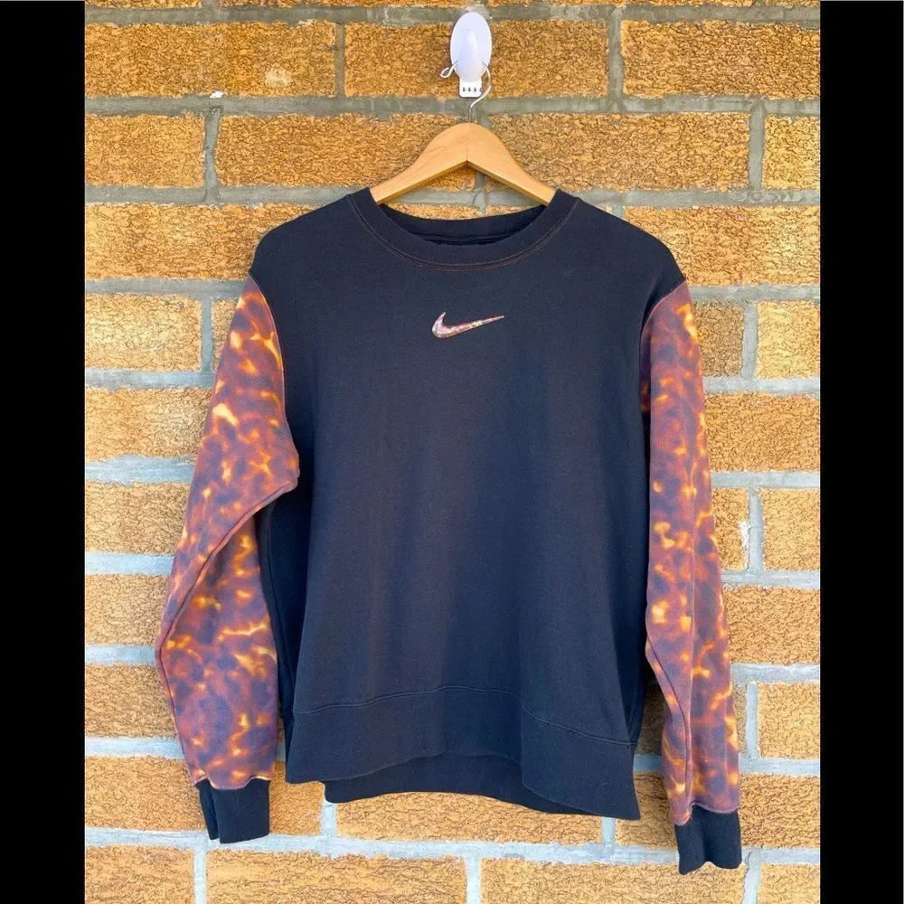 Nike Tortious Sweatshirt small